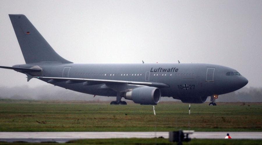 Бендесвер эвакуирует немцев их Китая. Пекин против...