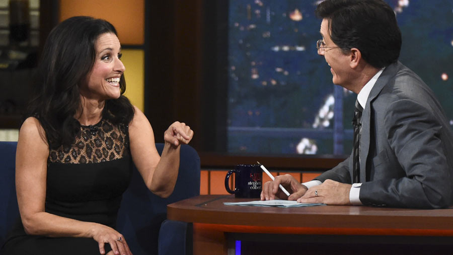 Джулия Луи-Дрейфус: Владимир Путин ездит по миру с личным туалетом