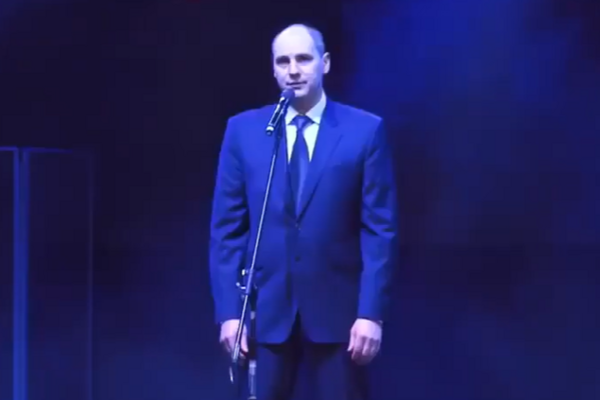 Российский губернатор пожелал войны каждой семье: видео конфуза