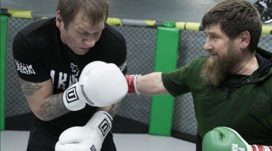 Емельяненко показал, что такое быть "русским"