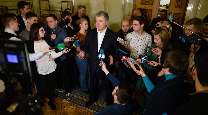 «Время говорить правду - все, что Зеленский обещал год назад, оказалось обманом» - Петр Порошенко (видео)