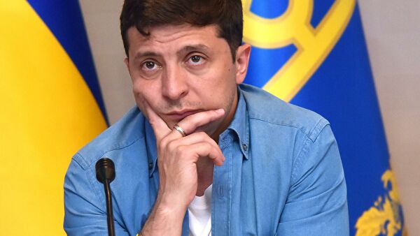 Пока, все лучшее при власти Зеленского, хуже чем то, что было худшим при власти Порошенко.