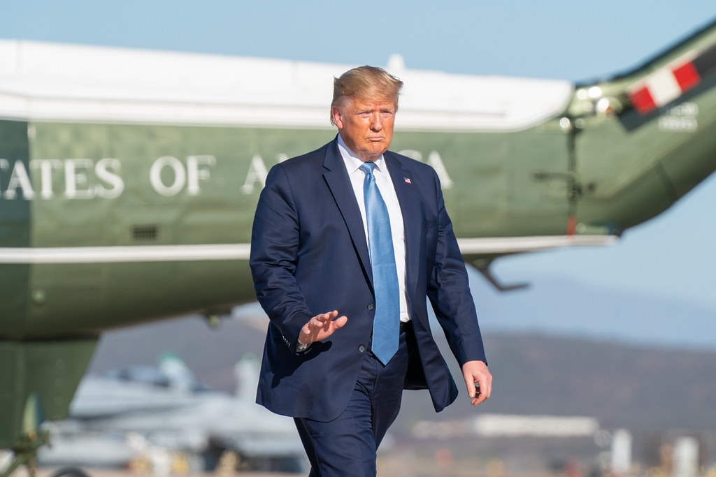 Пандемия коронавируса: США приостановили сообщение с Европой