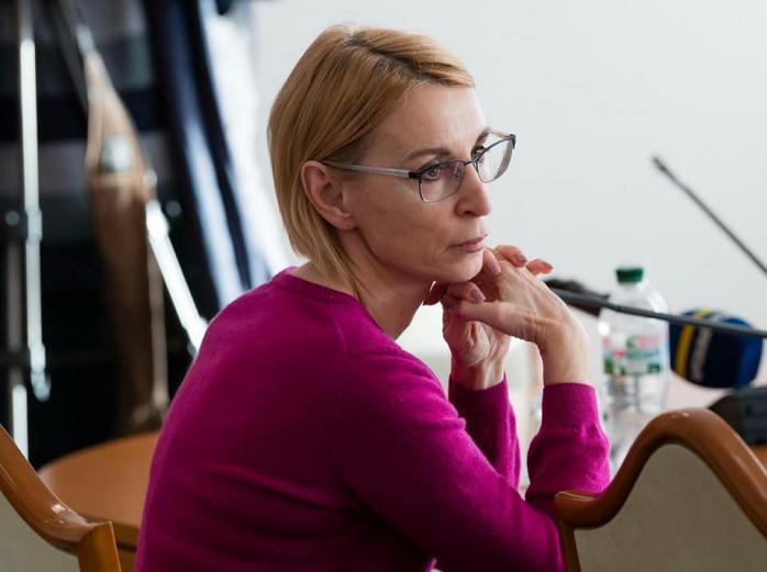 Депутат «Слуги Народа» посоветовала заниматься сексом и выпивать, чтобы спастись от коронавируса