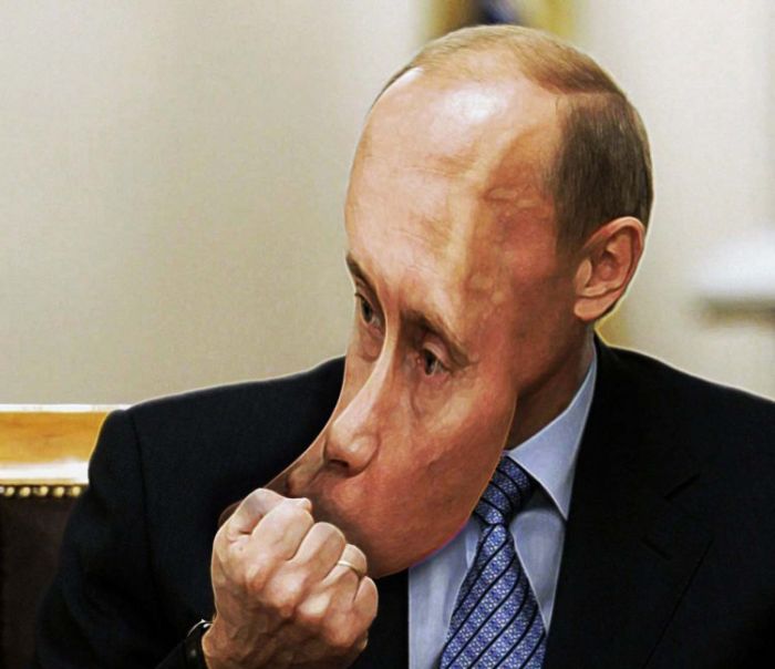 Они обозвали Путина лицом с маленькой буквы