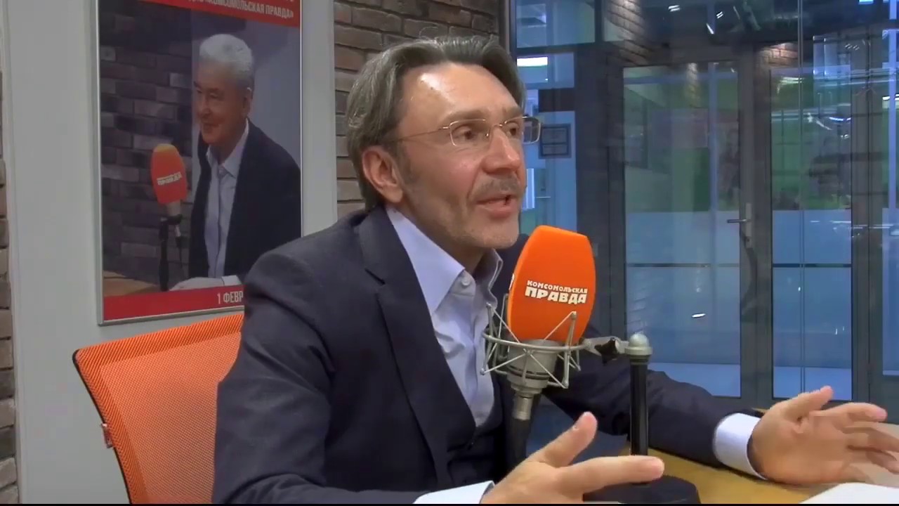 «Крым наш? —  Поживем увидим» - Шнуров словами о Крыме довел россиян до истерики (видео)