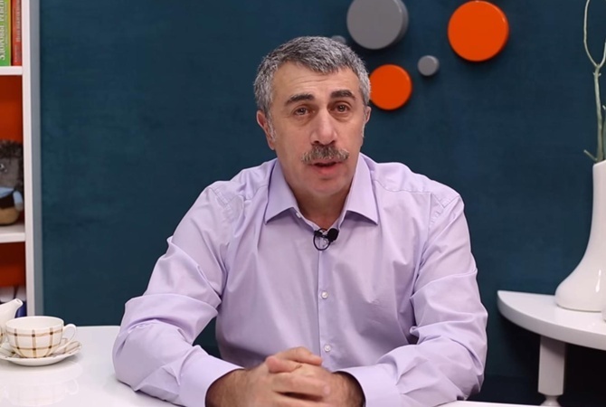 Доктор Комаровский рассказал, как сделать антисептик в домашних условиях: видео