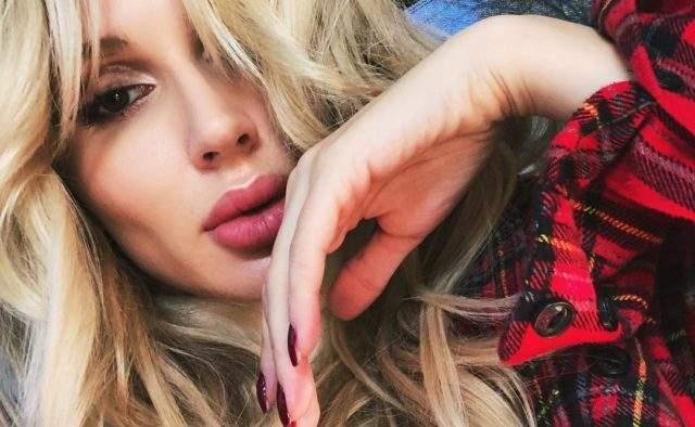 «Все люди как люди, а я Лобода». На украинскую певицу подали в суд недовольные россияне