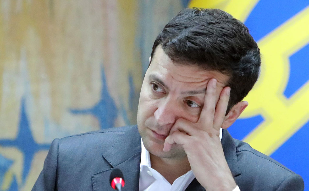 Трусливо забившееся в угол. Зеленский не президент! ВИДЕО