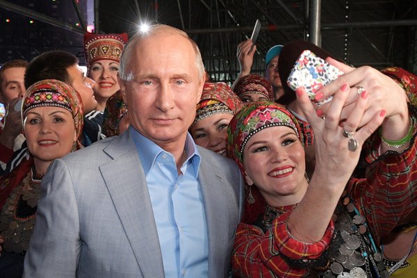 Украина превратилась в подмостки для российских звезд