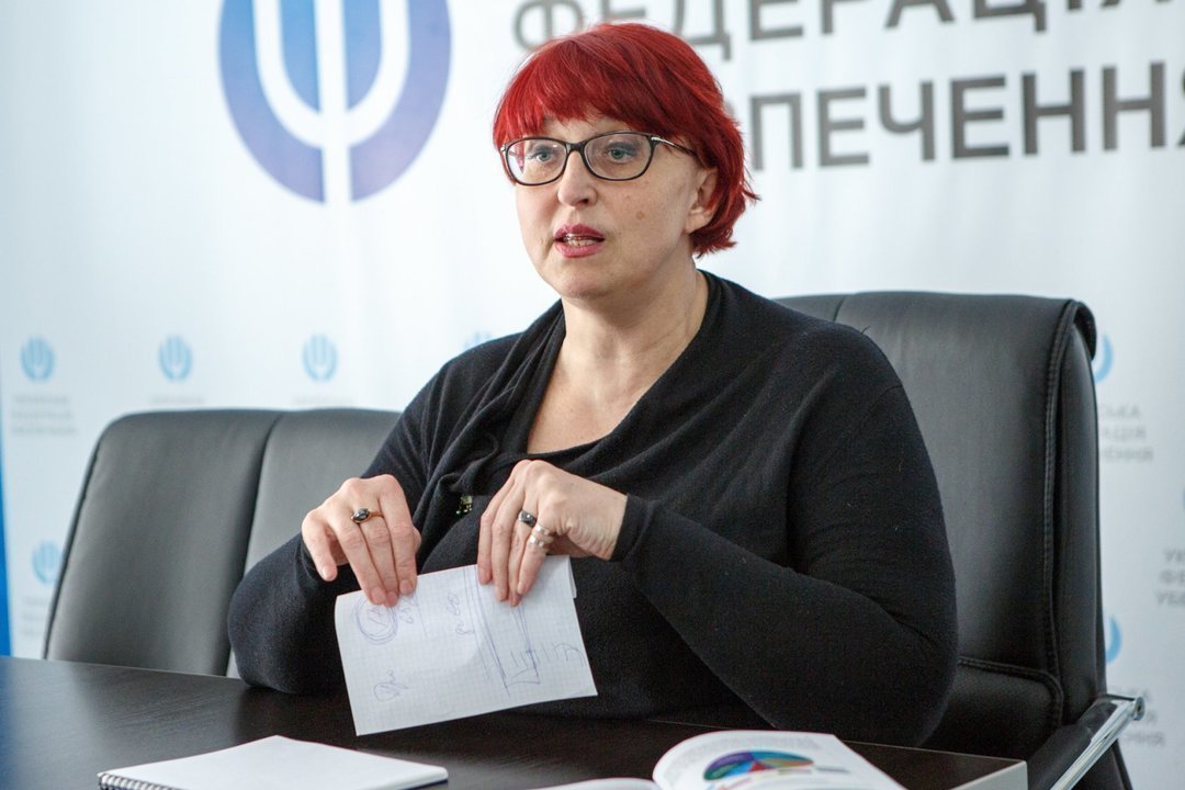 Обыкновенный фашизм: "Слуга" Третьякова считает, что у бедных родителей - низкосортные дети!. ФПУ требует ее отставки (Видео)