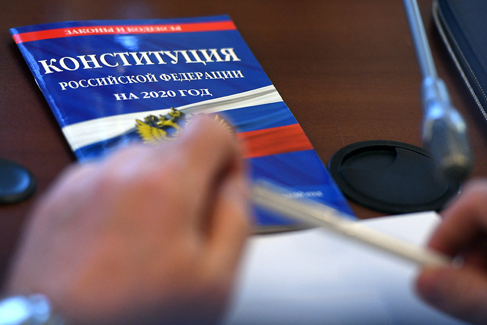 Голосовать за поправки, или нет? Аналогичная ситуация была в одной африканской стране...