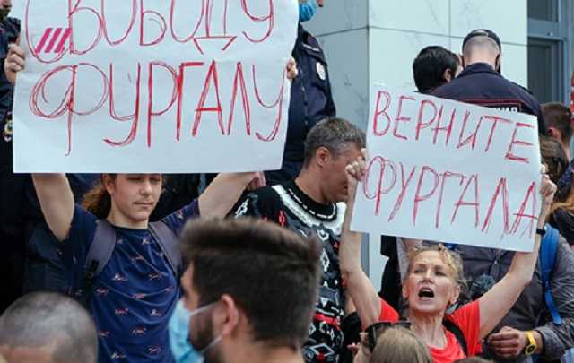 Чекисты и олигархи вышли на тропу войны. Это может дестабилизировать авторитарную вертикаль власти