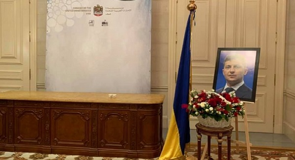 Зеленский — это уже политический труп, — политолог