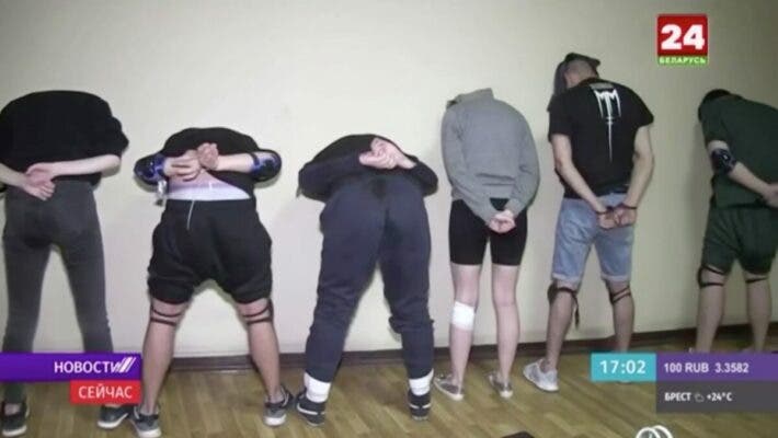 «Никогда не буду делать революцию»: Белорусам показали ряженых «раскаявшихся» протестующих (Видео)