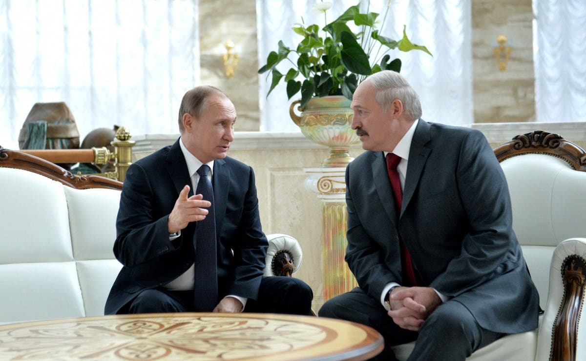 Путину нужен Лукашенко для объединения армий, чтобы угрожать Украине