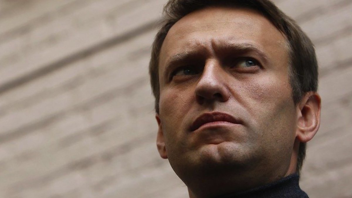 Экс-разведчик КГБ Швец: Накануне отравления Навальный посетил Новосибирск, где находится центр "Вектор". Есть подозрения, что там велись работы над COVID-19