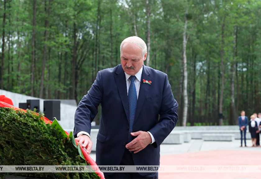 Лукашенко должен улететь на встречу со своей судьбой в Москву (Ростов) навсегда