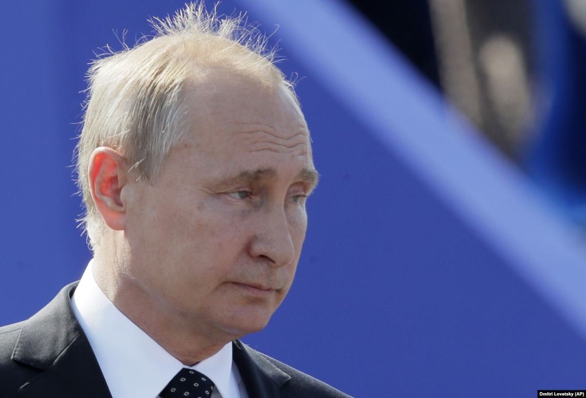 В России обратили внимание на здоровье Путина: "Его все тяжелее готовить к появлению на ТВ"