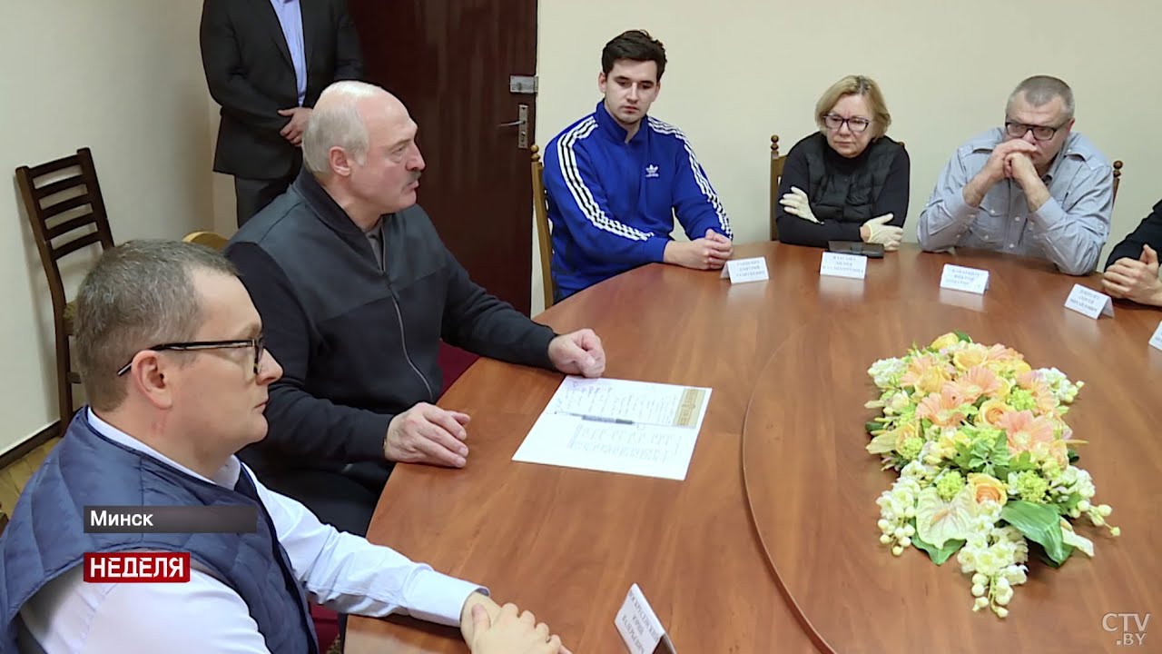 Переговоры между диктатором Лукашенко и его страной прошли там, куда он её загнал, то есть в тюрьме