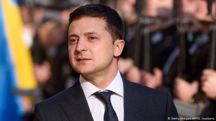 Владимир Александрович, Вы не умеете проводить социологические исследования? Там есть все ответы о настроениях и запросах украинцев