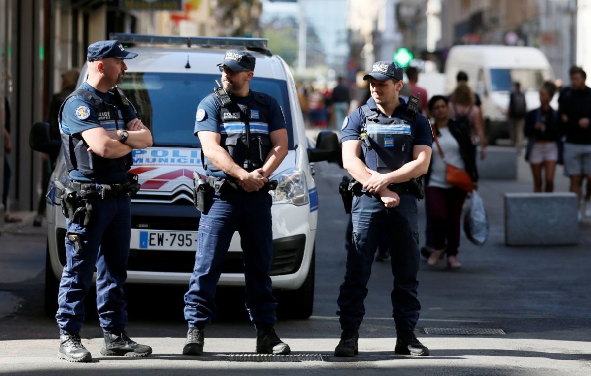 СМИ: Исламист, обезглавивший учителя в Париже – москвич