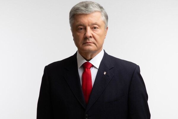 Порошенко назвал партии, которые "подрывают европейское будущее Украины"