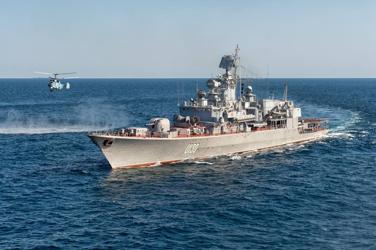 Зеленский заявил о строительстве двух баз ВМС в Черном море. В Кремле возмутились