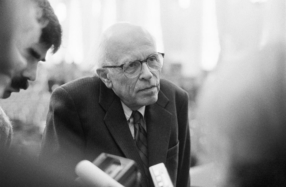 Нарышкин против Сахарова