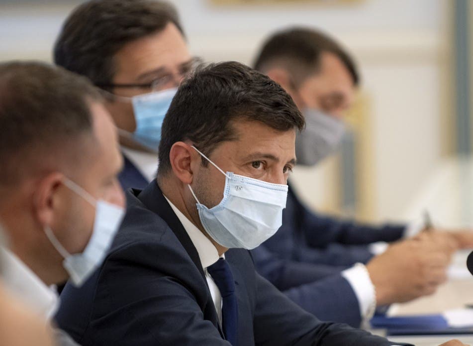 Зеленский срочно созывает СНБО из-за угрозы национальной безопасности (Видео)