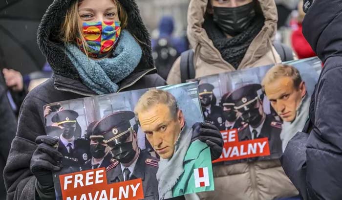 Навальный в печенках у Путина