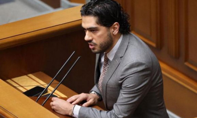 «Х@# тебе в рот»: нардеп обратился с трибуны в Раде к главе Офиса прездиента - Андрею Ермаку. Видео