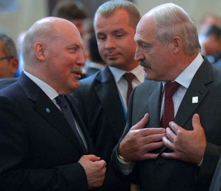 «Родина» тебя бросит, всегда: Как Россия «сливает» белоппозицию