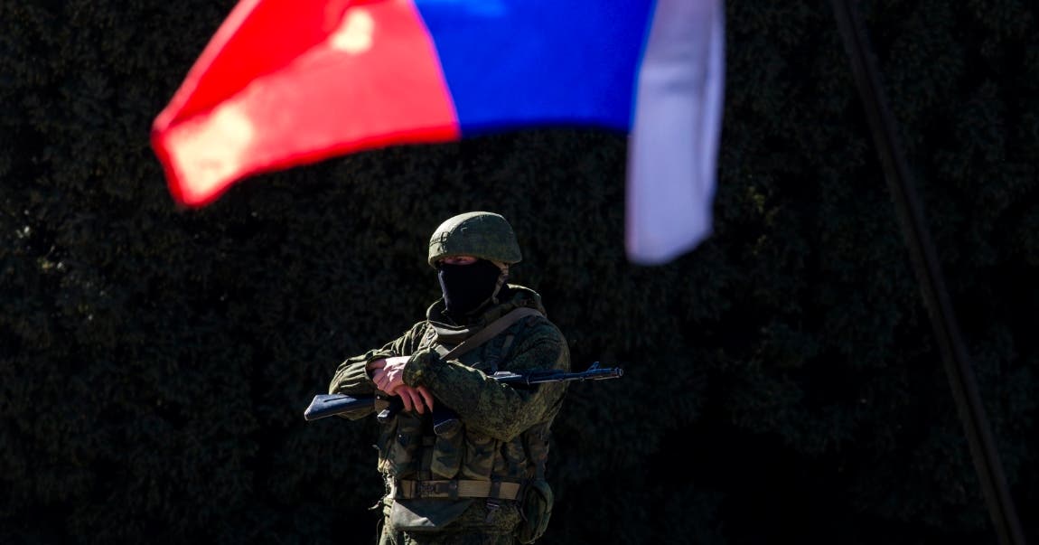 Разведка: Россия готовится ввести войска в Украину