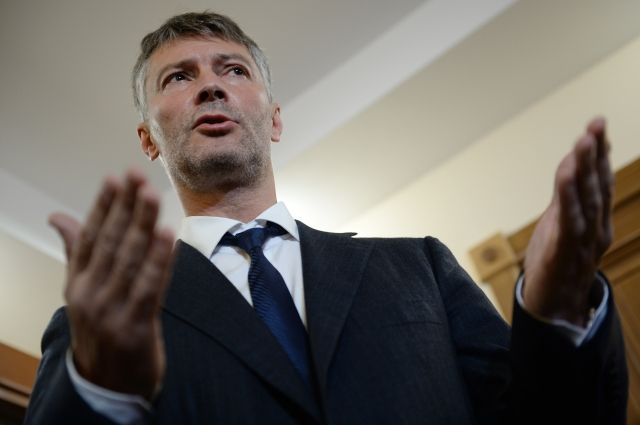 "...бнулись". Ройзман прокомментировал заявление Лаврова об отказе от доллара