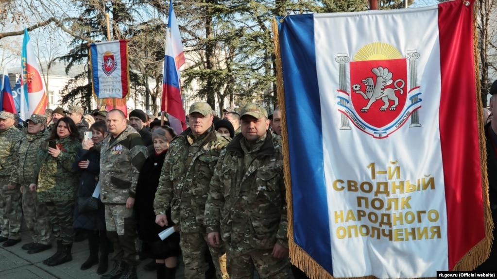 Бывшие «ополченцы» Крыма просят Путина спасти их от выселения (Видео)