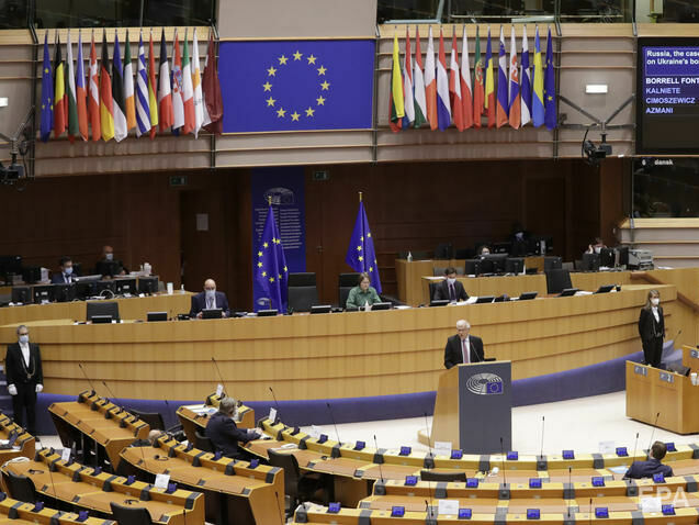 Энергетическое эмбарго и отключение от SWIFT: Европарламент принял жесткую резолюцию против РФ