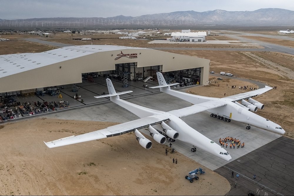 Cамолет-гигант Stratolaunch второй раз поднялся в воздух