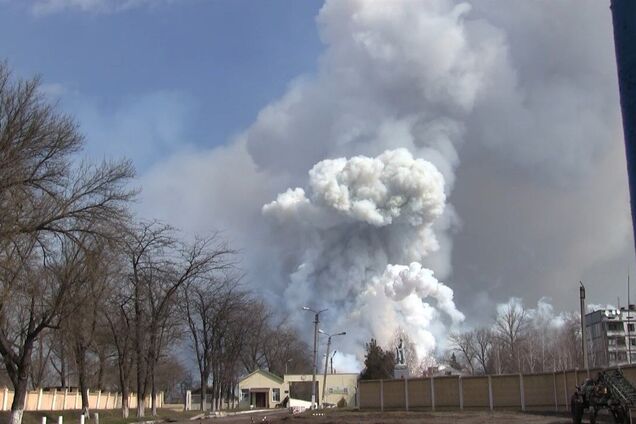 Цель взрывов в Чехии и Балаклее – уничтожить украинские запасы 152 мм снарядов