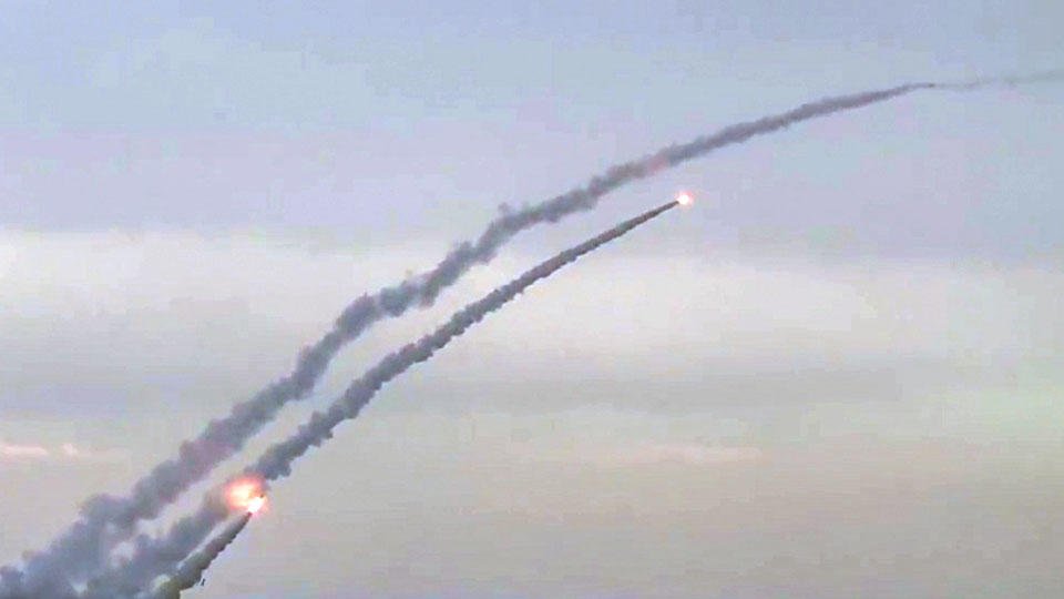 ⚡Из Газы по Израилю нанесли ракетные удары. Фото и видео