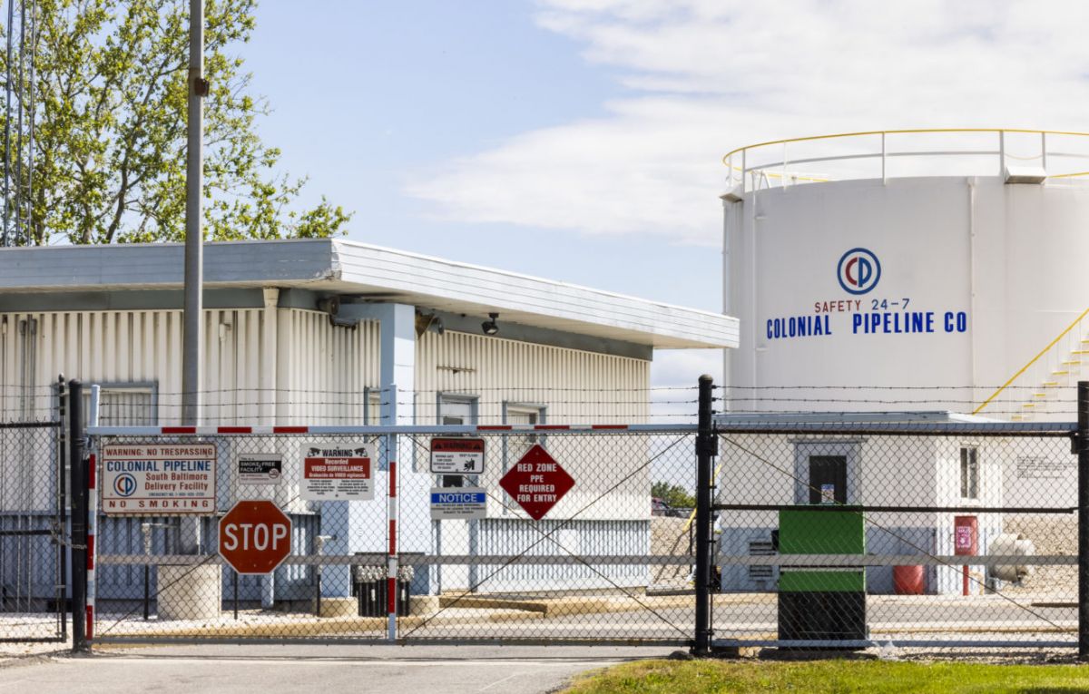 Группа хакеров, атаковавших крупнейший трубопровод в США, потеряла доступ к своим серверам