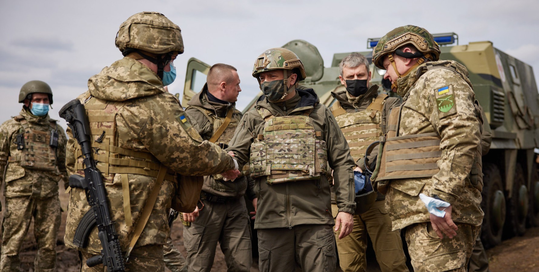 Донбасс нерешенный. Как за два года сменилась риторика президента в отношении войны на востоке