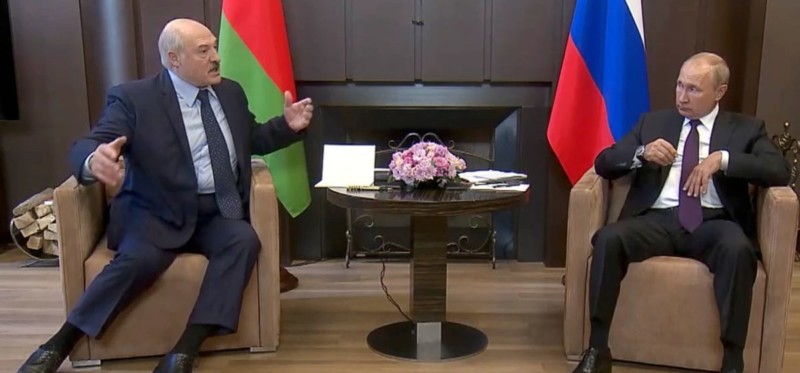 «Заманить в Сочи на рандеву с Путиным, да там и арестовать…»