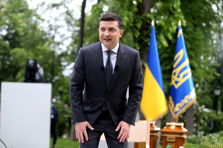 Зеленский это приговор. Но приговор для Украины. Хотя это ещё не все поняли