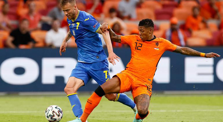 Нидерланды - Украина - 3:2 онлайн трансляция матча Евро-2020