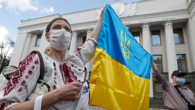 Нардепы не включили русских в коренные народы Украины: в чем суть принятого закона