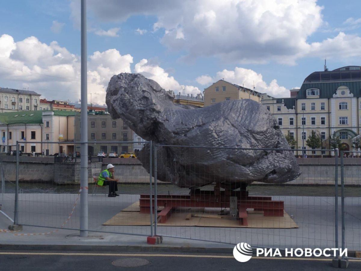 Лучший символ путинской эпохи в центре Москвы!