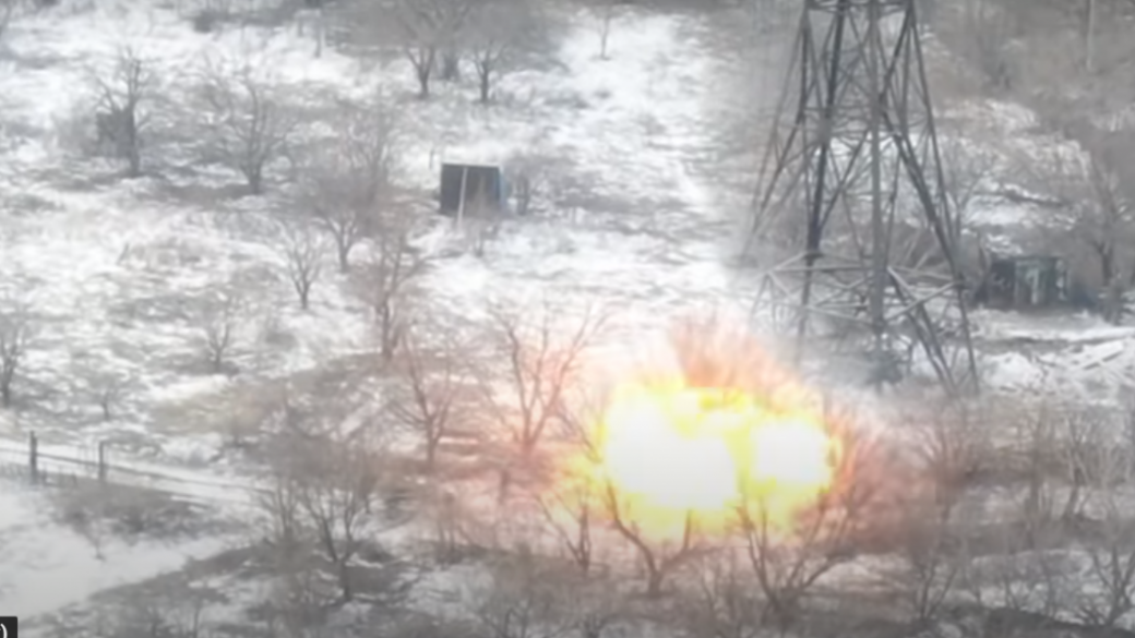 В сети опубликовали видео уничтожения позиции НВФ под Горловкой