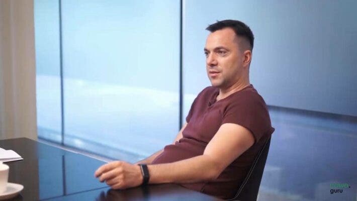 Начал политический сезон: Арестович ответил Авакову