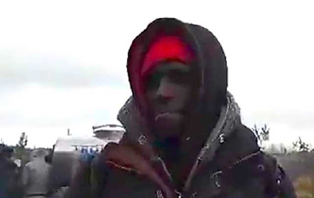 Неожиданно: мигрант из Мали признался, что его привезли в Беларусь из Москвы. За две тысячи долларов. ВИДЕО